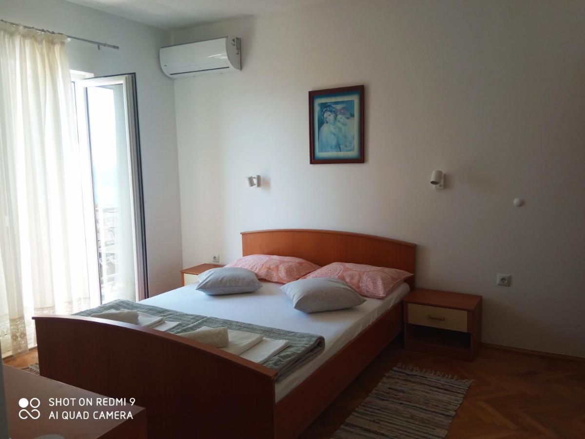 Guesthouse Kod Irene Gradac  Exterior photo