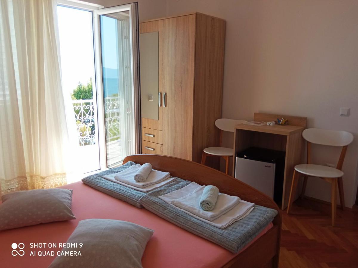 Guesthouse Kod Irene Gradac  Exterior photo