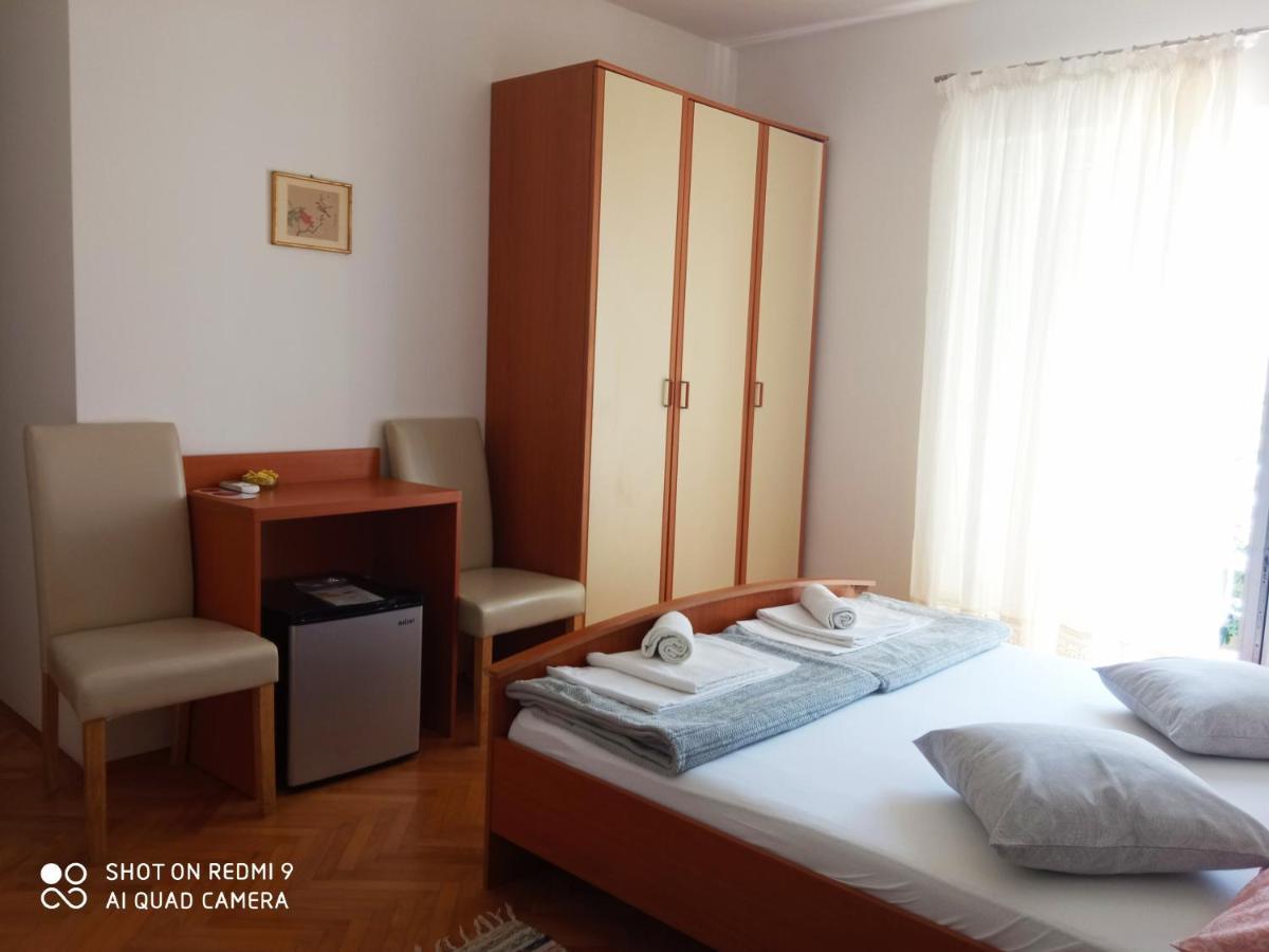 Guesthouse Kod Irene Gradac  Exterior photo